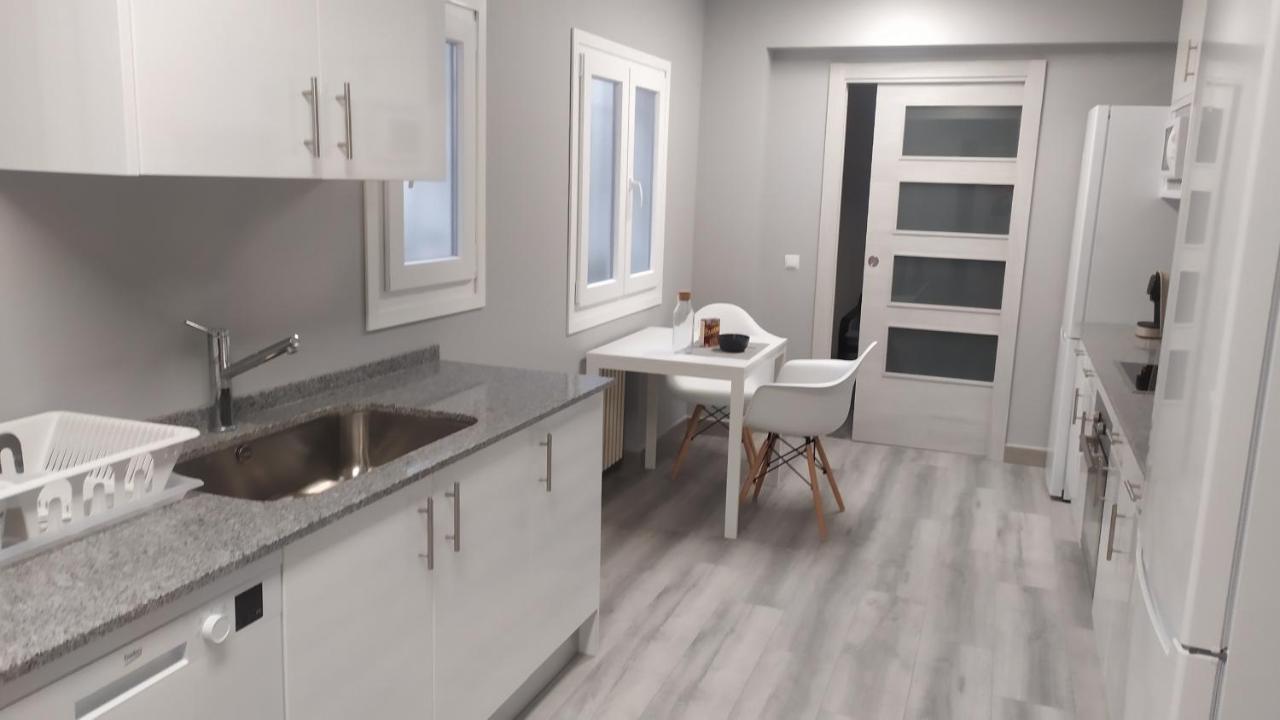 Mirrooms Oviedo Zewnętrze zdjęcie